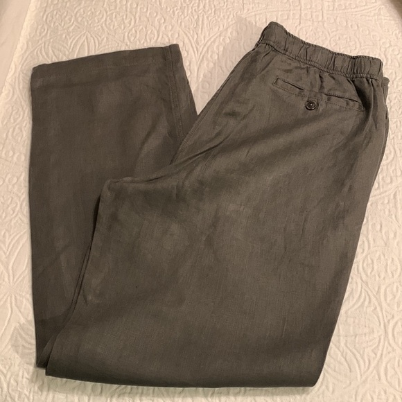 28 Palms Relaxed Women Linen Pants - Picture 10 of 14